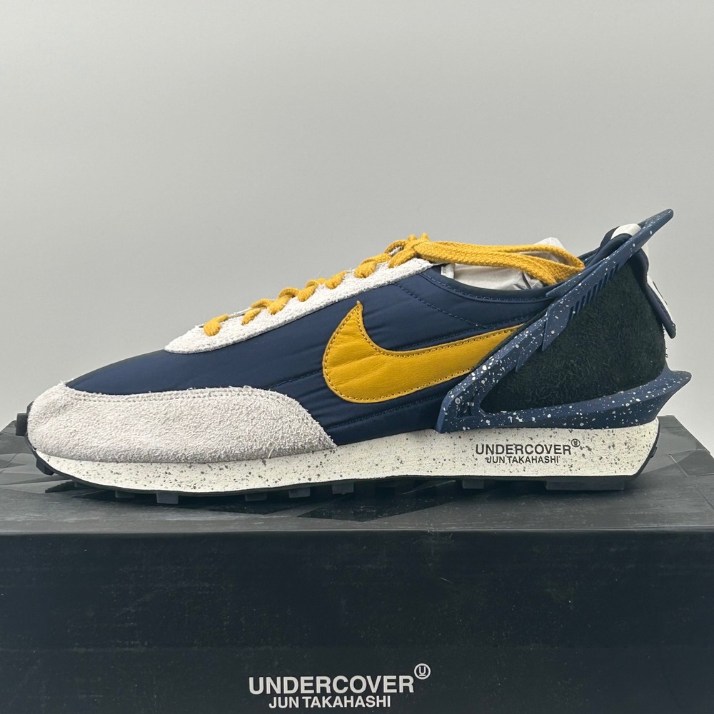 Nike Daybreak Undercover Mens 12.5 Obsidian Gold Dart CJ3295-400 Sneakers